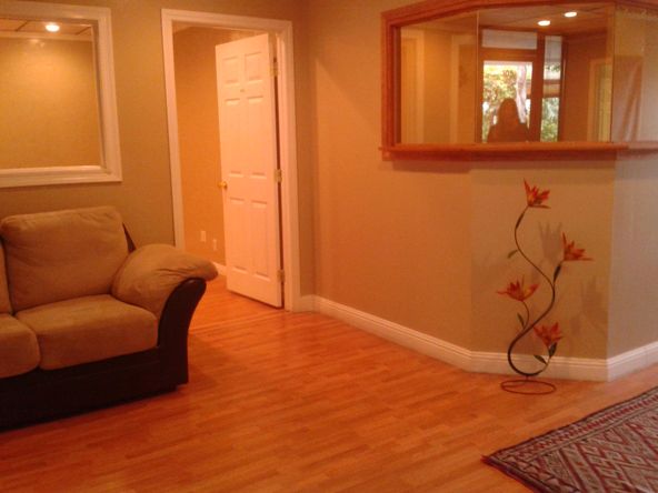 2 ROOM PRIVATE OFFICE ON GROUND FLOOR. FREE PARKING. VERY CENTRAL